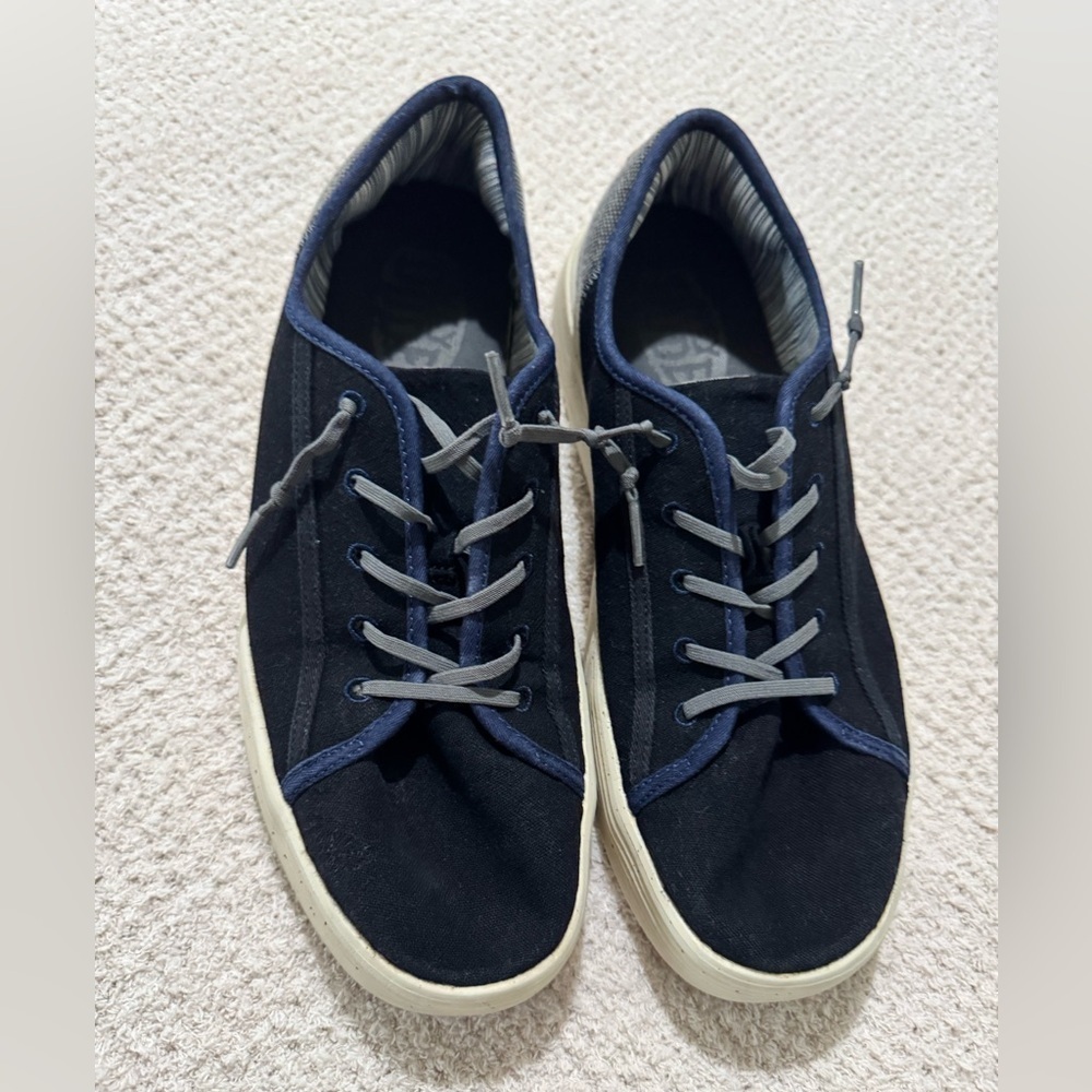 Hey Dude Cody M Coastline Black Navy Canvas Sneakers M11
